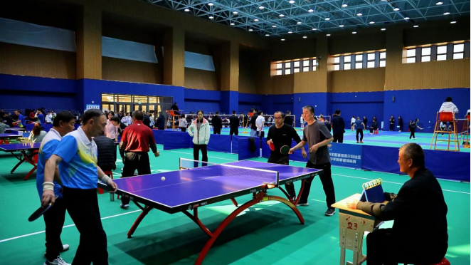 展现出了无 展现出了无