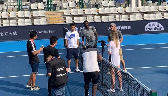 随着赛事组 随着赛事组