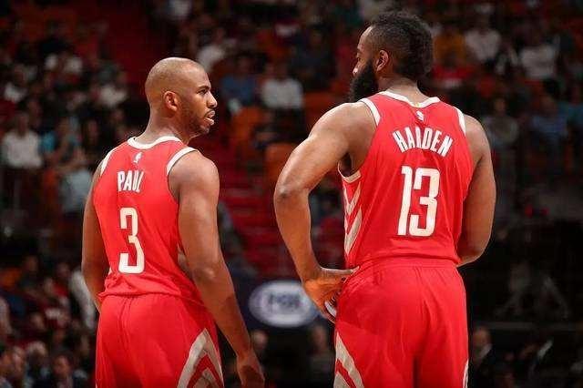 席而略微下 席而略微下