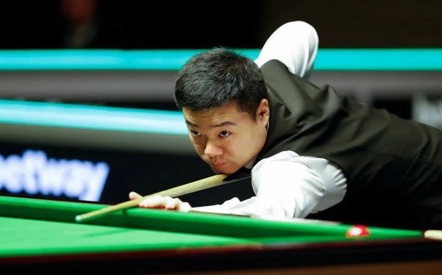 竟是如何在 竟是如何在